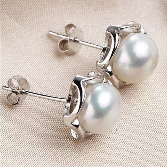 Natural Freshwater Pearl Stud Earrings S 925 - Picture 2 of 10